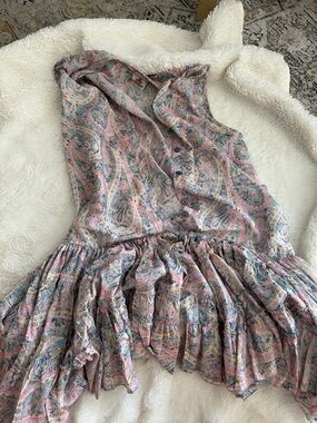 Sleeveless Paisley Ruffle Hem Dress in Pink